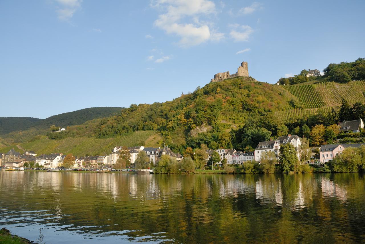 Rieslinghaus Bernkastel Hotel Exterior photo